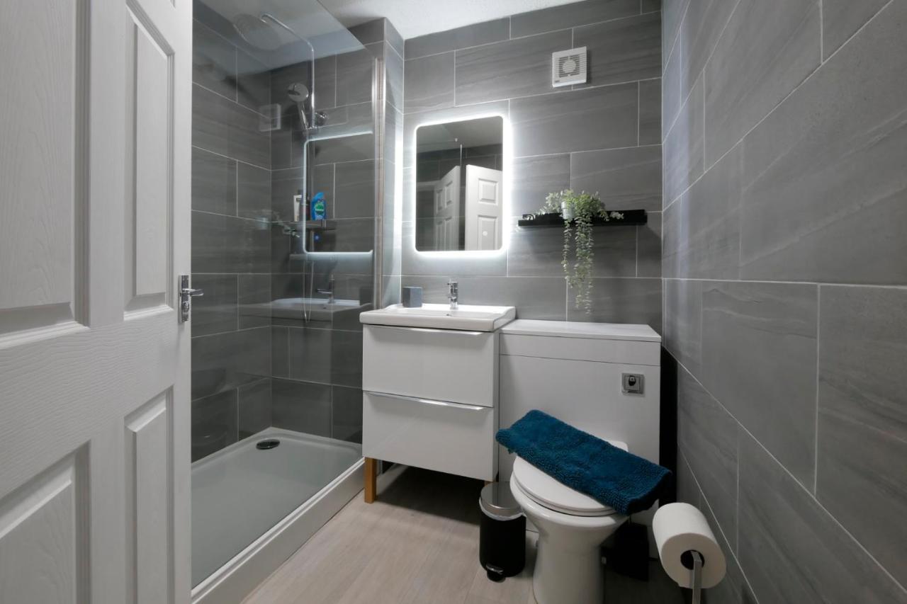 Crewe Short Lets 6 Victoria Court, Crewe Daire Dış mekan fotoğraf